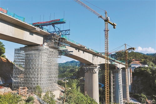 中老昆万铁路木乃河特大桥主体工程完工